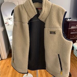 L.L. Bean Men's Beige Fleece Vest